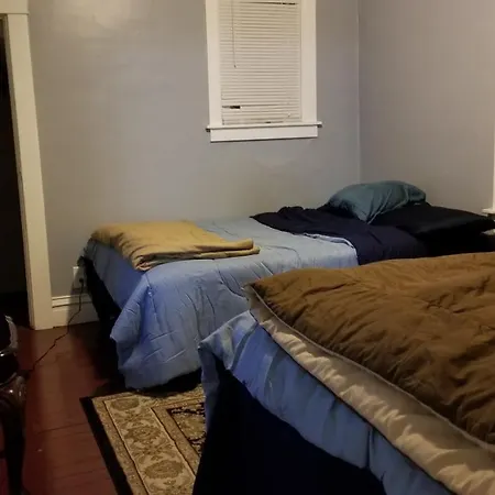 E Michigan Walk Up Furnished 1 Bedroom Apt Lansing Exterior photo
