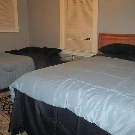 E Michigan Walk Up Furnished 1 Bedroom Apt Lansing Exterior photo