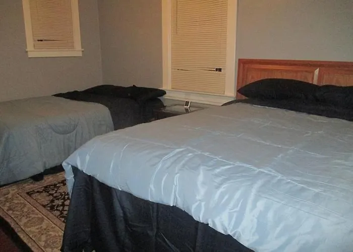 E Michigan Walk Up Furnished 1 Bedroom Apt