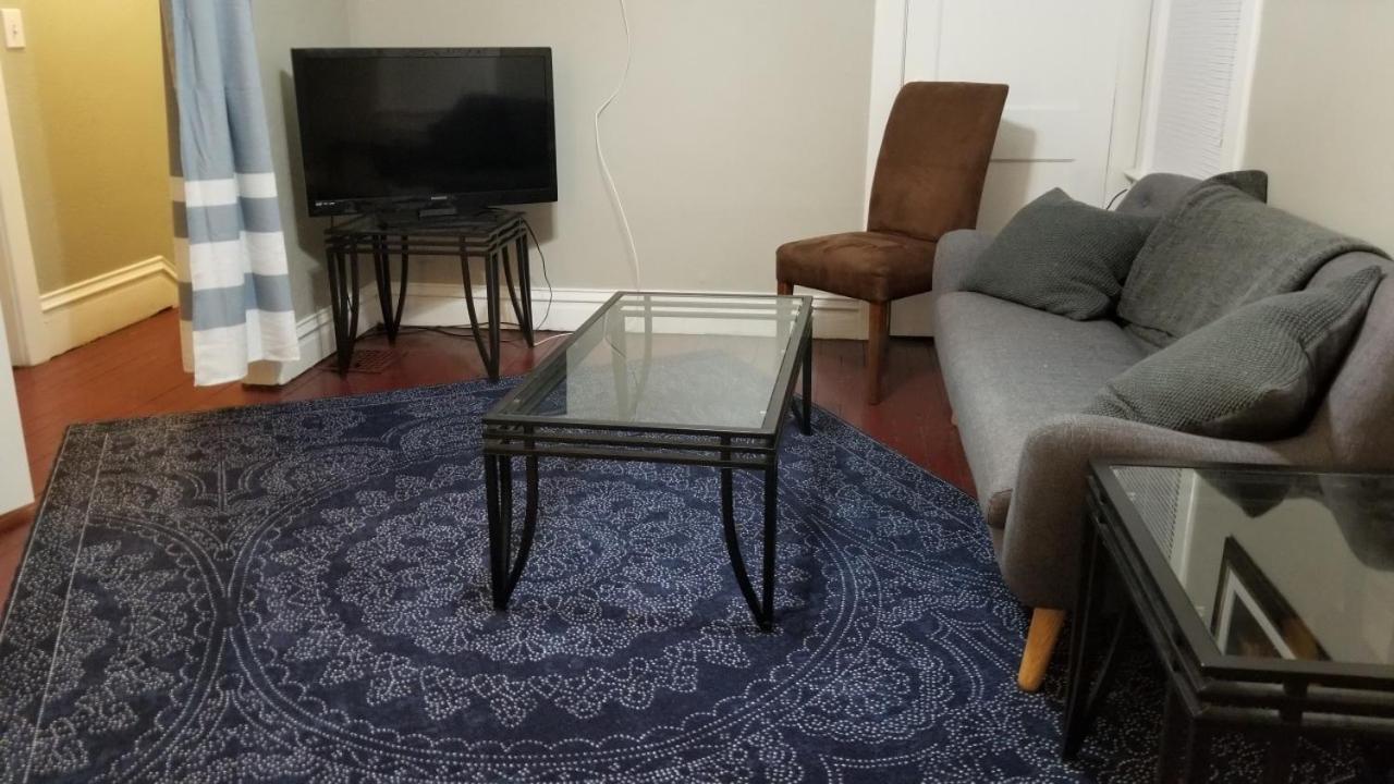 E Michigan Walk Up Furnished 1 Bedroom Lansing